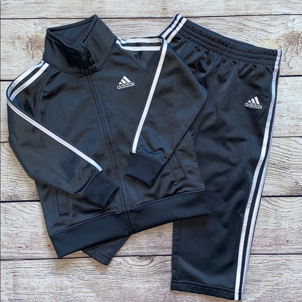 Adidas Tracksuit Size 24 Months